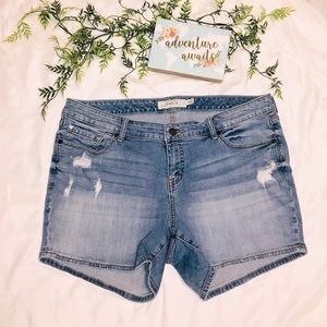 Torrid Denim Ripped Shorts size 18